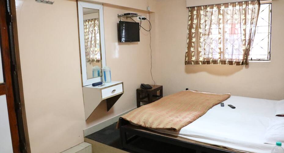 Hotel Prince, Nagpur 5